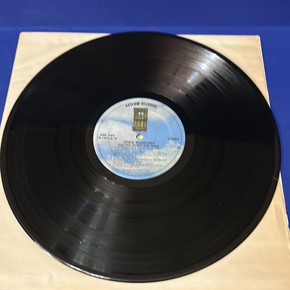 Linda Ronstadt Hasten Down the Wind LP 33RPM Asylum Records First Pressing - Picture 6 of 6